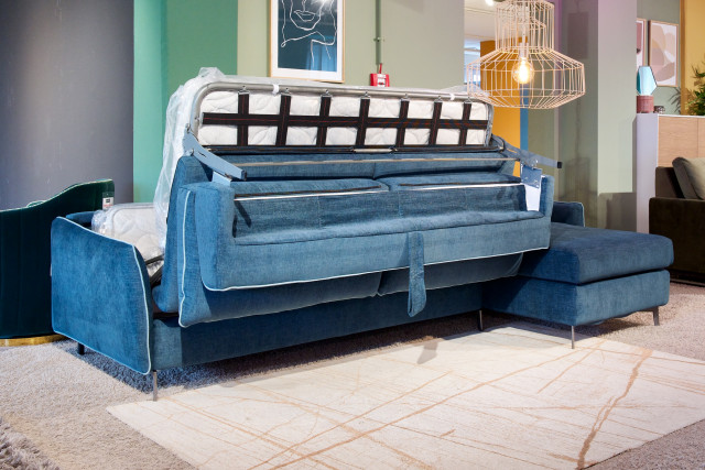 Schlafsofa Allegra mit Bettkasten & Matratze
