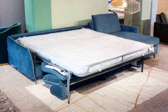 Schlafsofa Allegra mit Bettkasten & Matratze