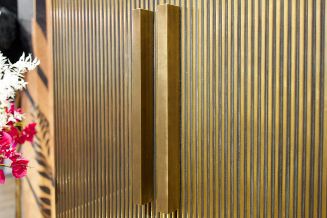 Schrank Ironville