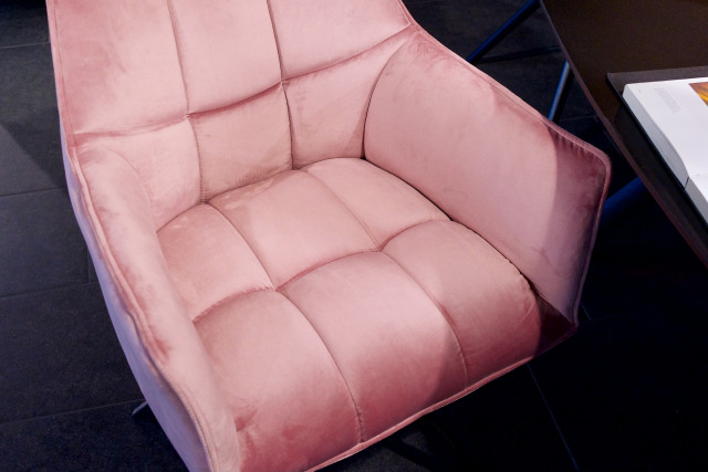 Drehstuhl Burst in rosa Samtbezug
