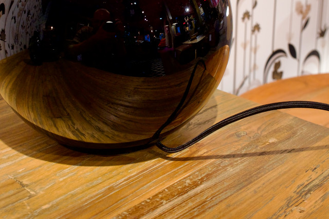 Tischleuchte Bolo schwarz mit Glasfuß