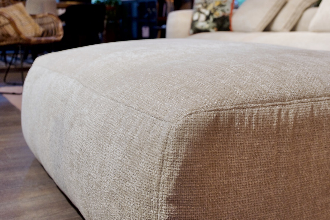 Hocker Beau