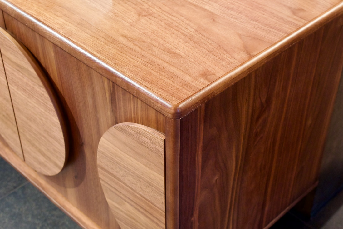 Sideboard Backbeat walnut